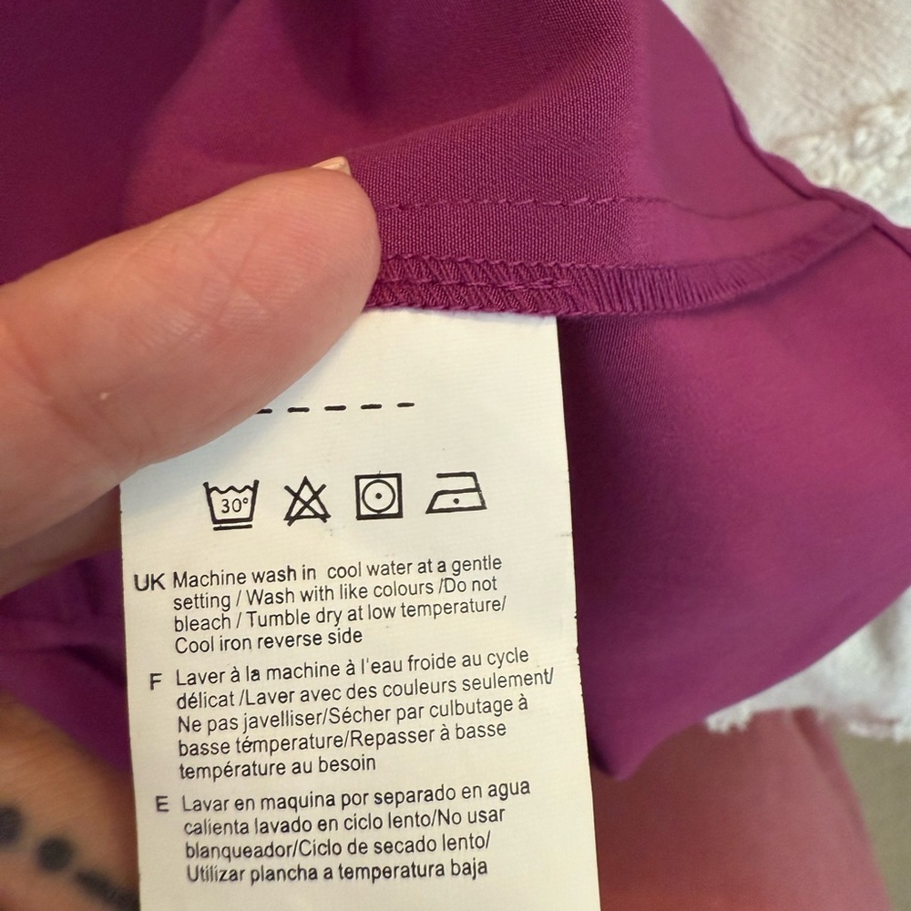 Halston Heritage Magenta Blouse - Picture 11 of 11